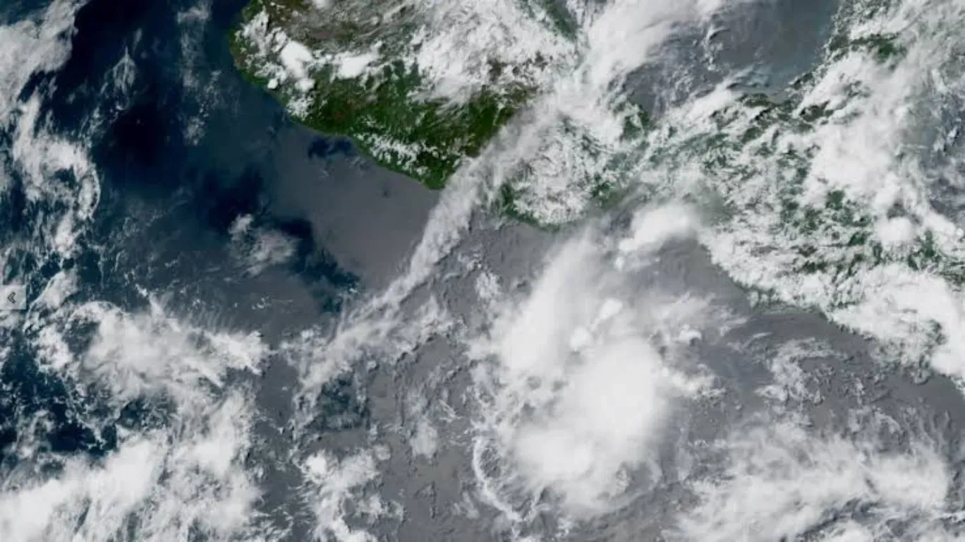 Ciclón tropical Flossie pone en alerta a 4 estados; prevén que se forme el fin de semana