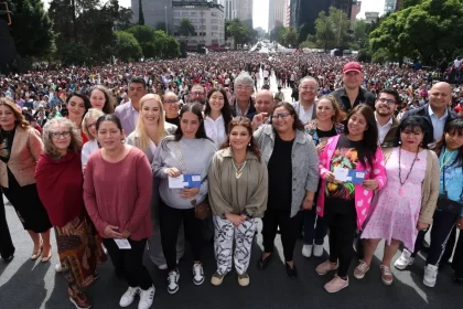 Clara Brugada lanza programa “Mujeres Sanas, Infancias Protegidas” con apoyo económico para embarazadas