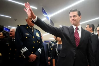 La FGR abre investigación sobre presuntos sobornos a Peña Nieto; pide información a Israel