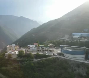 Roban camión con 33 toneladas de concentrado de oro y plata