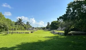 Ruinas mayas en el circuito hotelero de Cancún; INAH reabre zona arqueológica El Rey