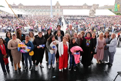 Brugada suma 19 mil beneficiarios al programa ‘Desde la Cuna’; ¿de cuánto es el apoyo?