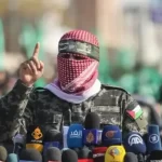 Israel asegura haber matado a Abu Obeida, el vocero del brazo armado de Hamás, mientras que el grupo palestino denuncia que decenas de civiles murieron en la operación imagen 1