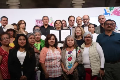 Clara Brugada acuerda concluir en 2026 la reconstrucción por el sismo de 2017 en CDMX