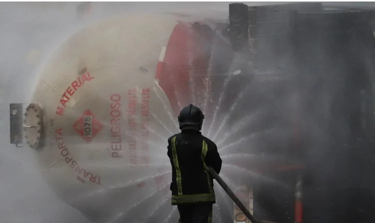 Regulación de pipas en CDMX Qué cambia en el reglamento de tránsito y a partir de cuándo entra en vigor