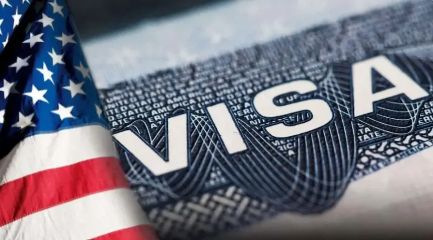 Embajada de EEUU en México advierte que “las visas pueden ser canceladas en cualquier momento”