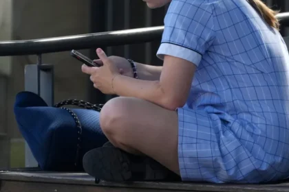 Australia prohibirá el uso de redes sociales a menores de 16 años a partir del 10 de diciembre