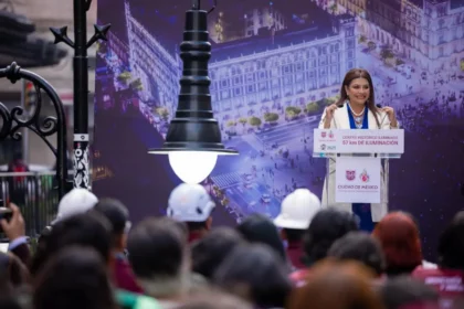 Clara Brugada presenta el plan “Centro Histórico Iluminado”