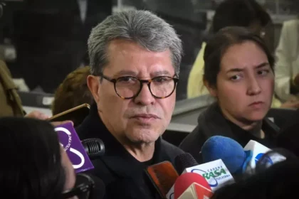 Monreal advierte que una reforma electoral sin la oposición