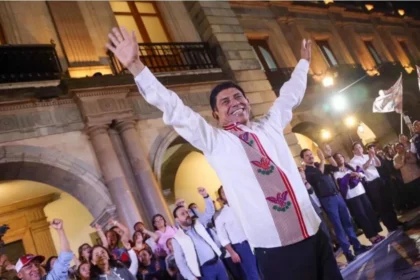 Salomón Jara continuará al frente del gobierno de Oaxaca