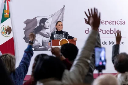 Sheinbaum anunció compra equipos médicos sector Salud