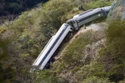 Tren Interoceánico viajaba a exceso de velocidad