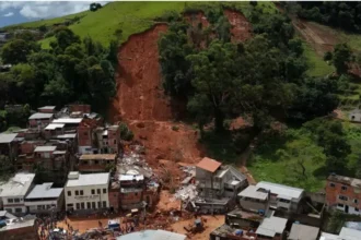 Lluvias torrenciales dejan 20 muertos y al menos 45 desaparecidos en Brasil