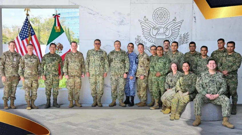 Marina y Defensa se reúnen con militares de EE.UU.