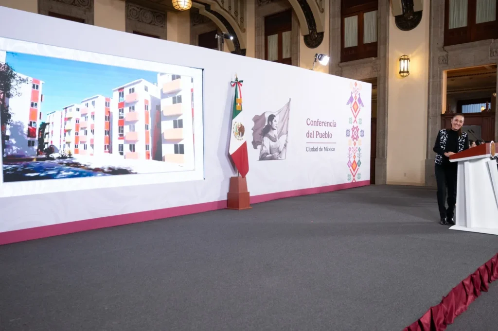 Presidenta Claudia Sheinbaum hace llamado a mantener la calma