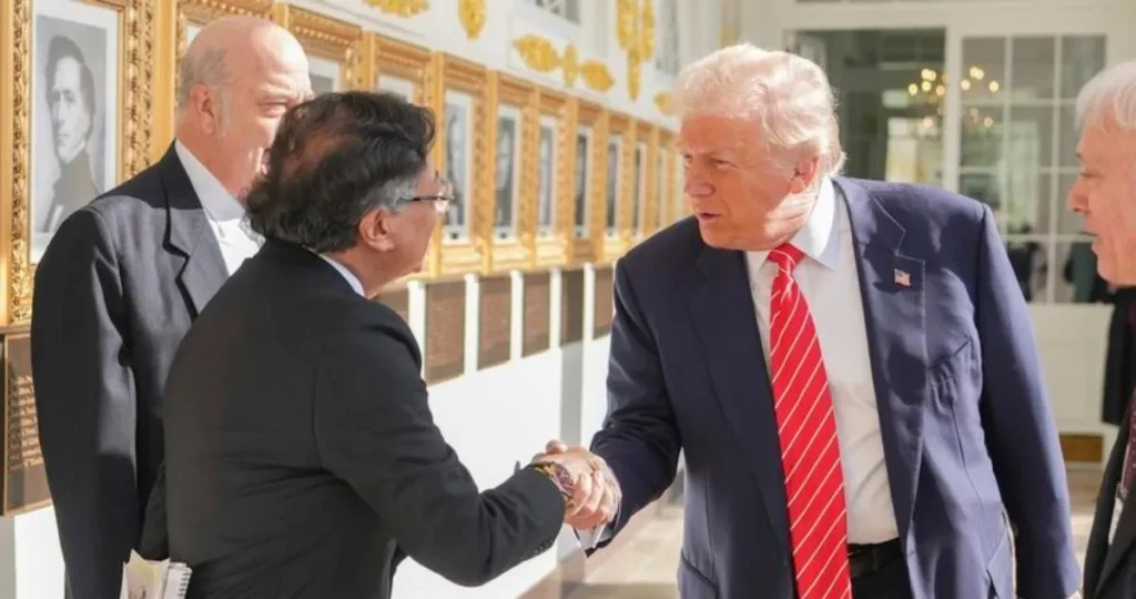 Trump afirma que trabaja para levantar sanciones a Colombia