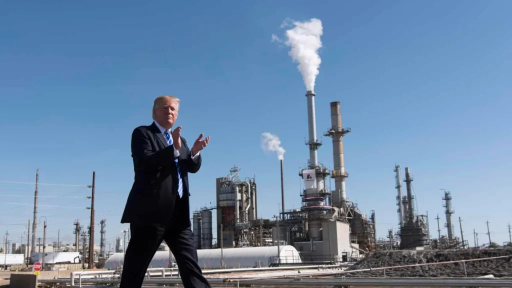 Trump revoca límites a gases de efecto invernadero