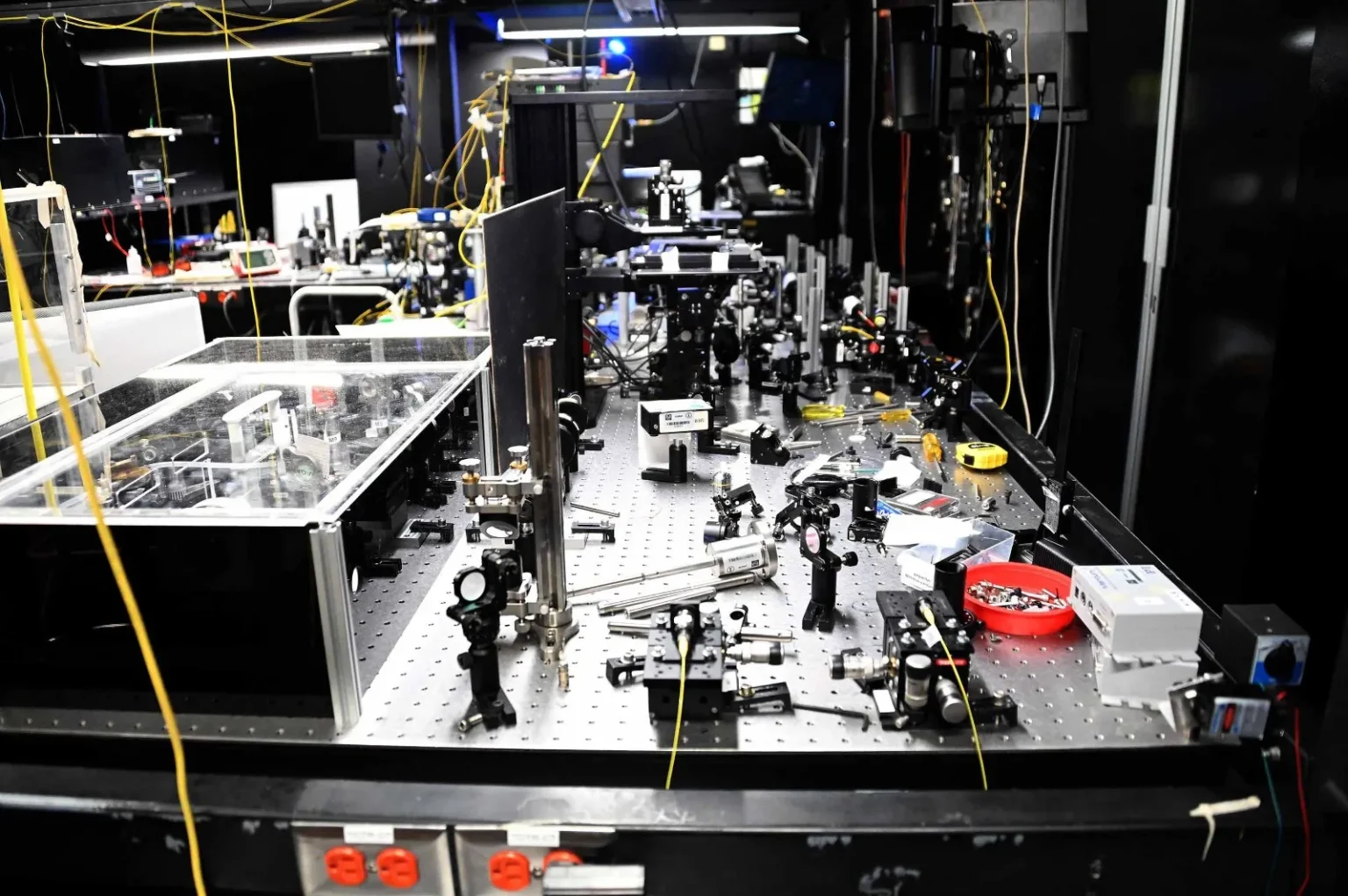 Laboratorio de Óptica Cuántica de la UNAM, uno de los mejor equipados en México