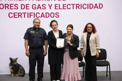 Brugada presenta primer padrón de instaladores de gas y electricidad certificados en CDMX
