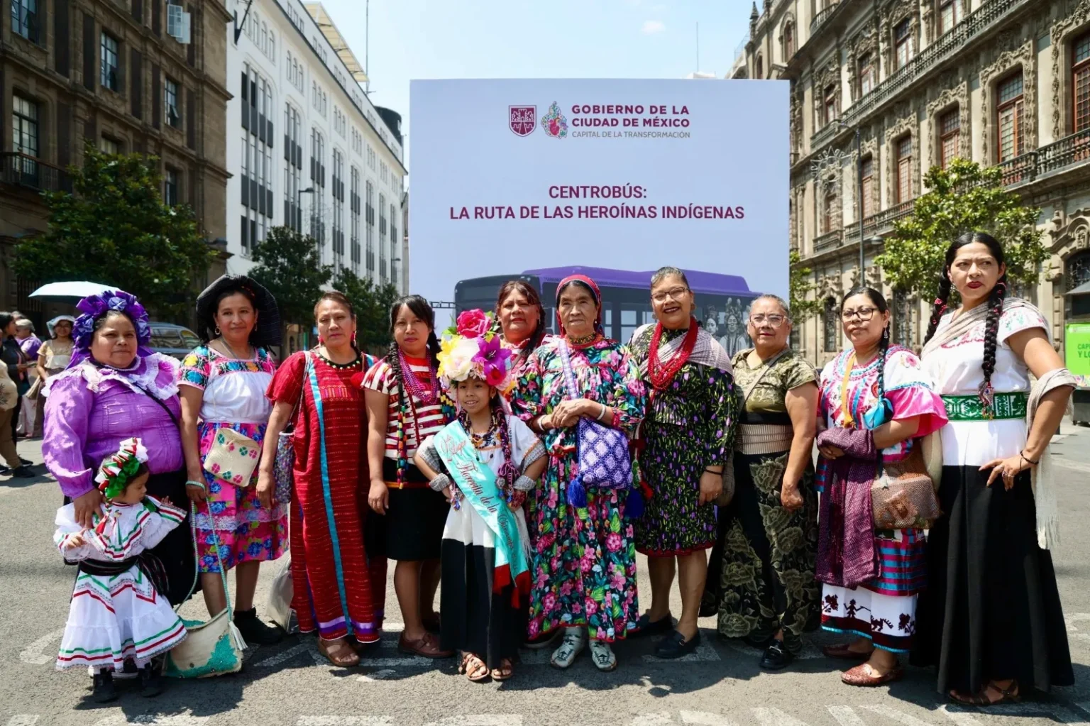 Centrobús nuevo transporte eléctrico en CDMX será operado por mujeres