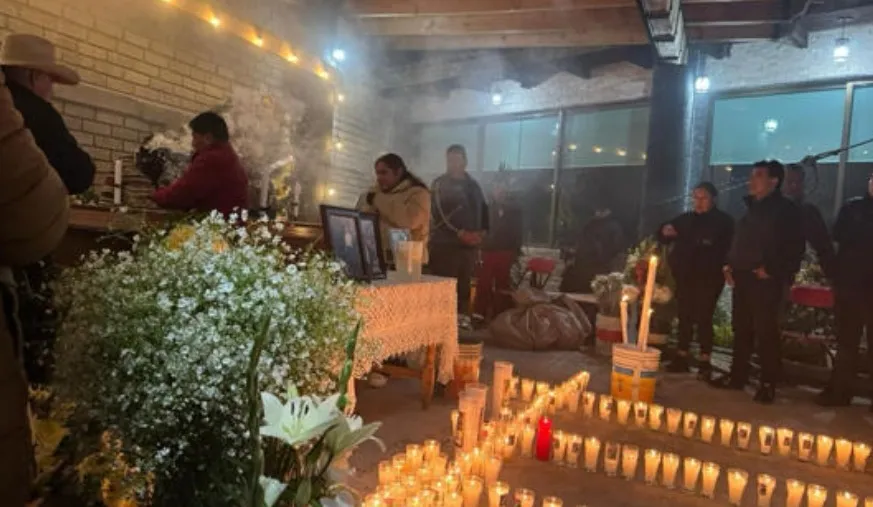 Duelo en Xonacatlán Despiden a familia que murió en busca del sueño de conocer el mar