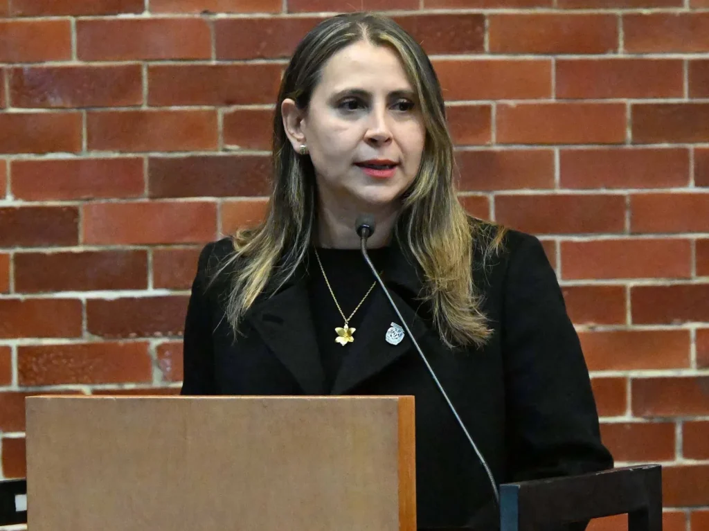 Las y los mexicanos viven más, pero sin mejor salud Marcela Agudelo