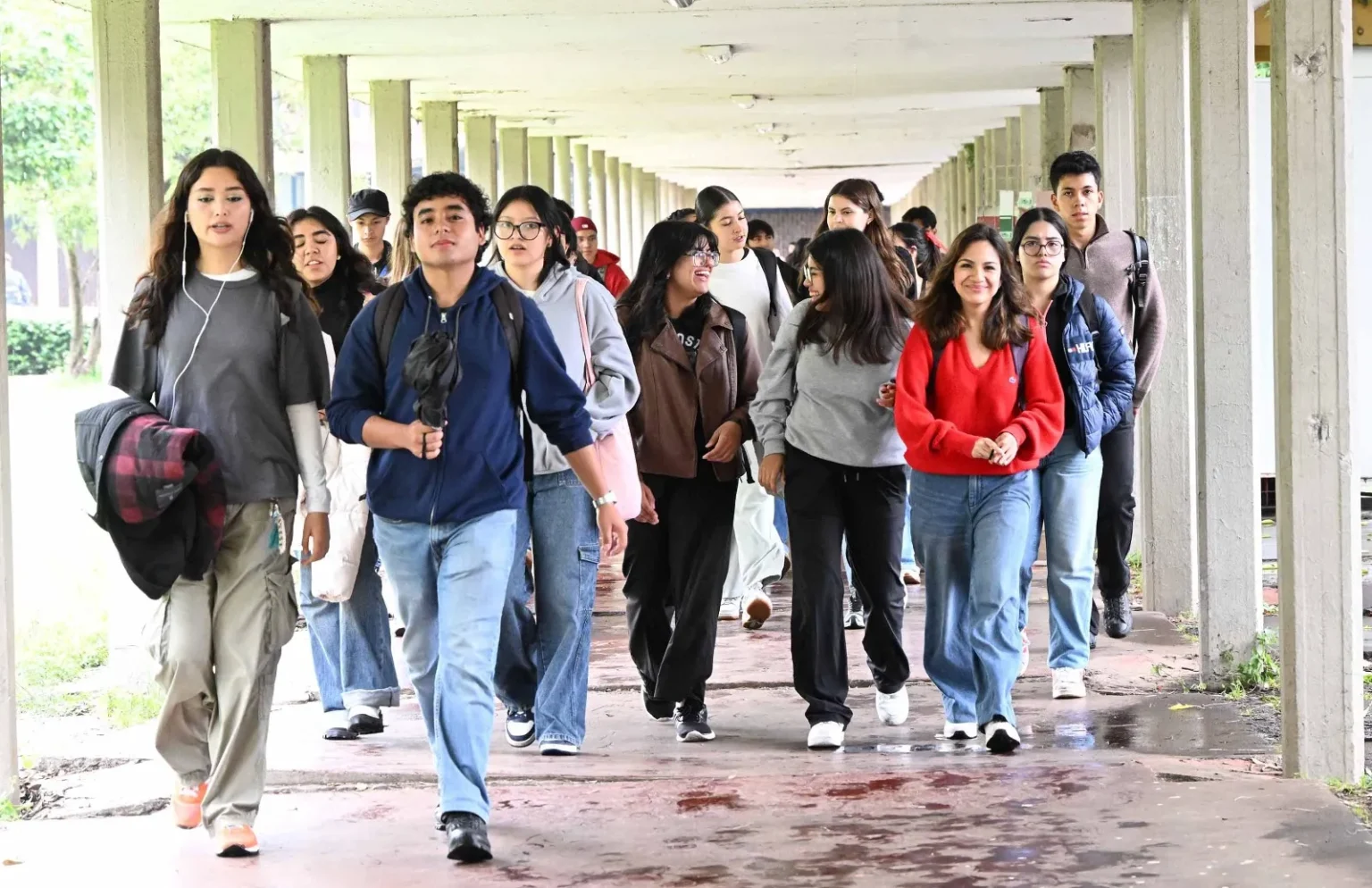 Las y los mexicanos viven más, pero sin mejor salud Marcela Agudelo