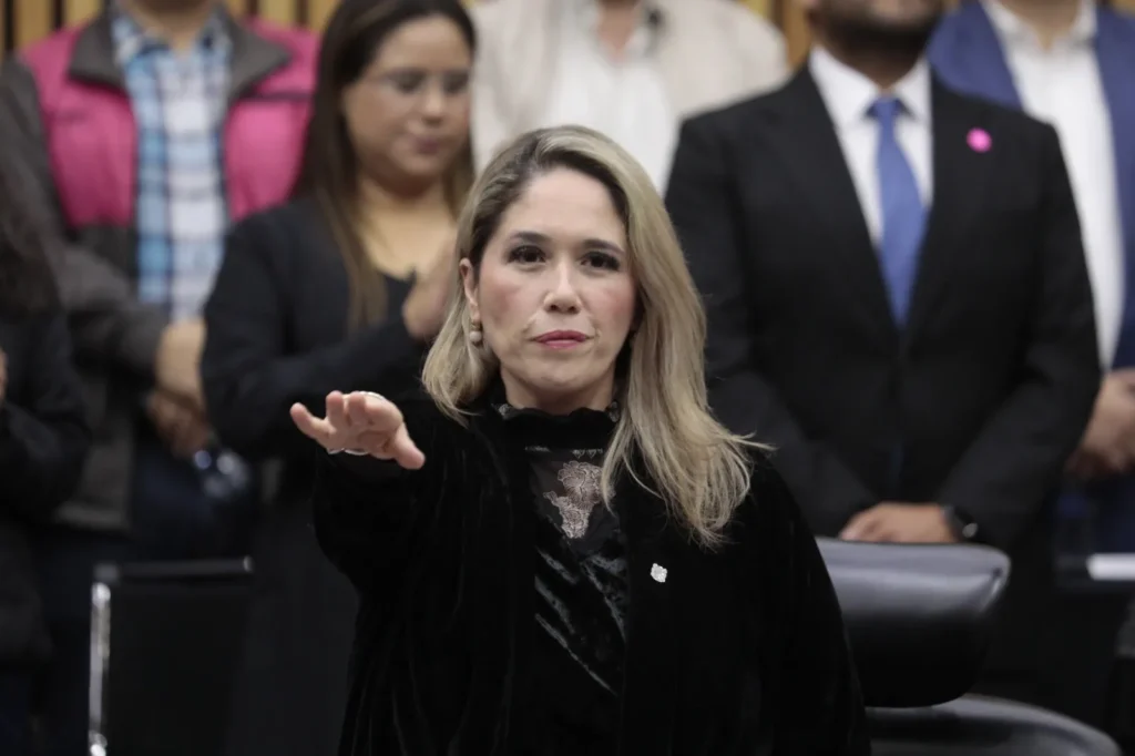 Nuevos consejeros del INE prometen imparcialidad en medio de escrutinio político