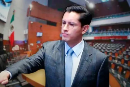 Roberto Velasco es ratificado como Canciller