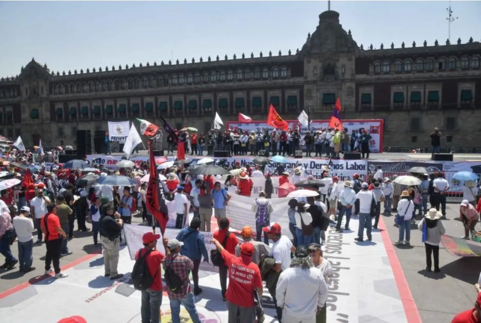 CNTE anuncia paro nacional, plantón en el Zócalo y suspensión de clases