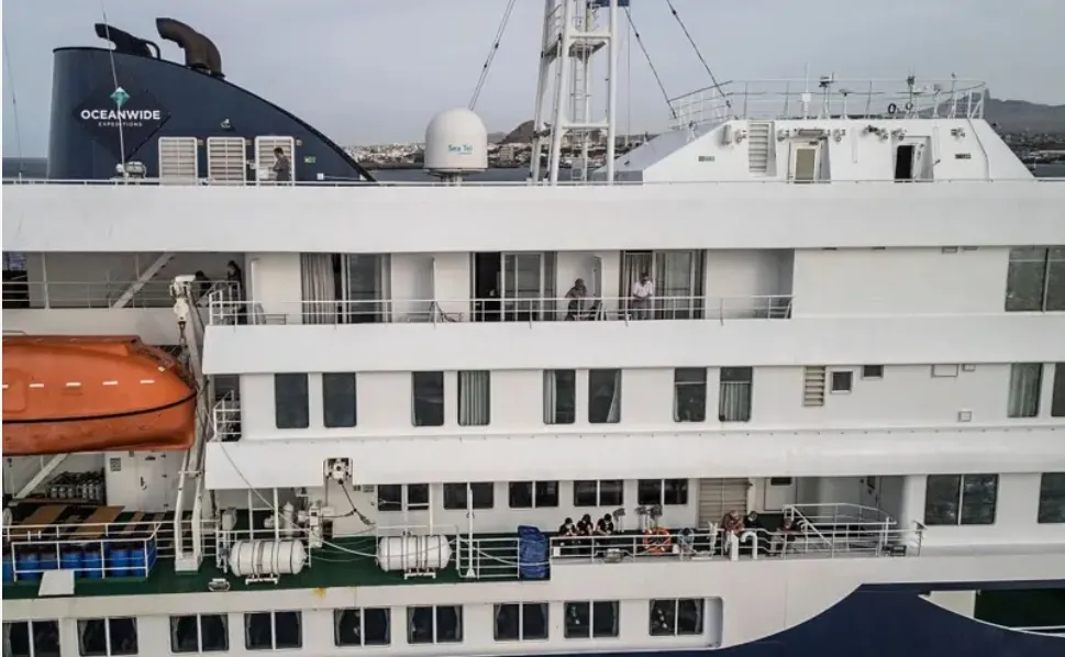 El crucero del hantavirus desata una crisis política en Tenerife