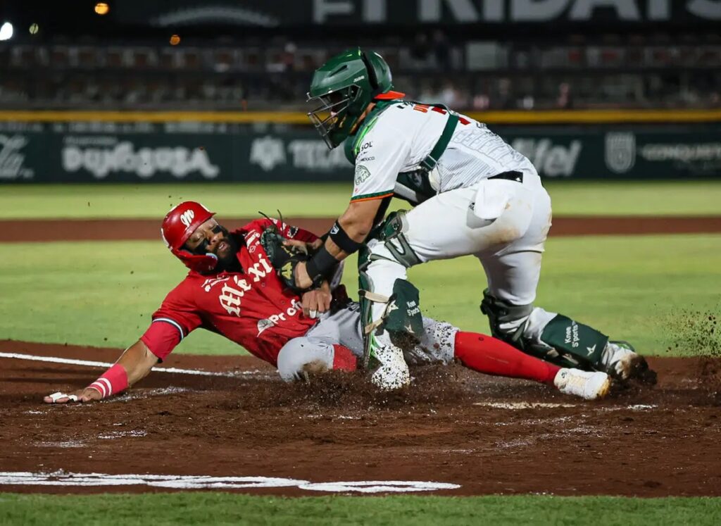 En duelo de pitcheo, Diablos Rojos se lleva el primer juego de la serie