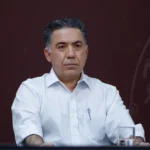 Enrique Inzunza solicita licencia al Senado ante presión mediática