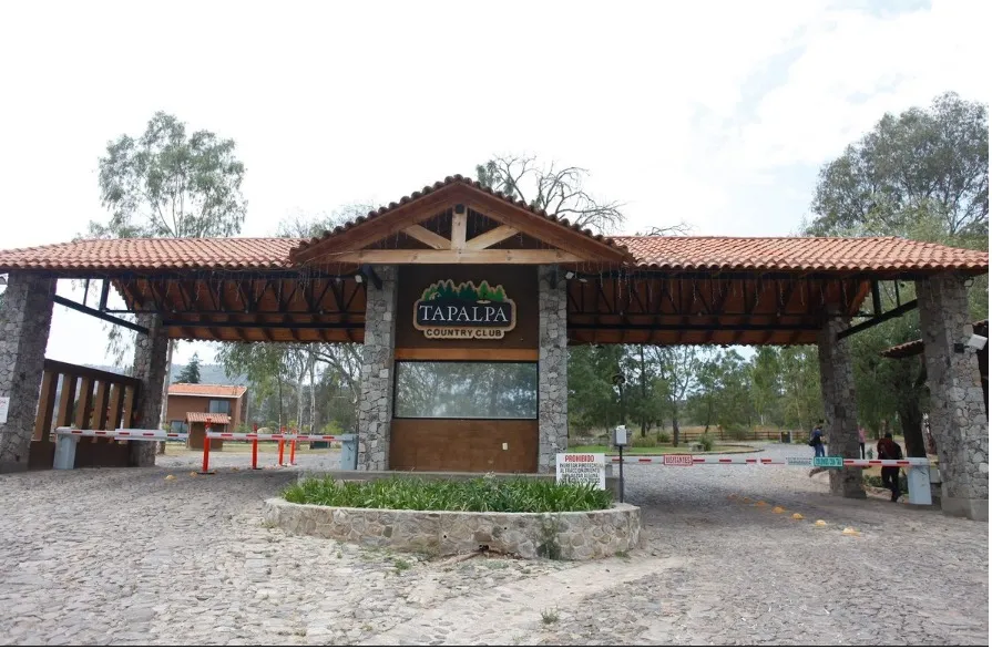 Gobierno subastará terreno en el exclusivo Country Club donde fue abatido 'El Mencho'