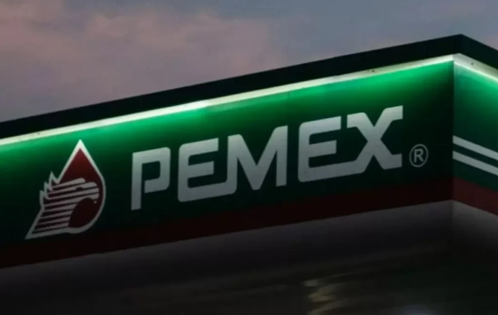 Relevo en Pemex Juan Carlos Carpio es el nuevo director; 