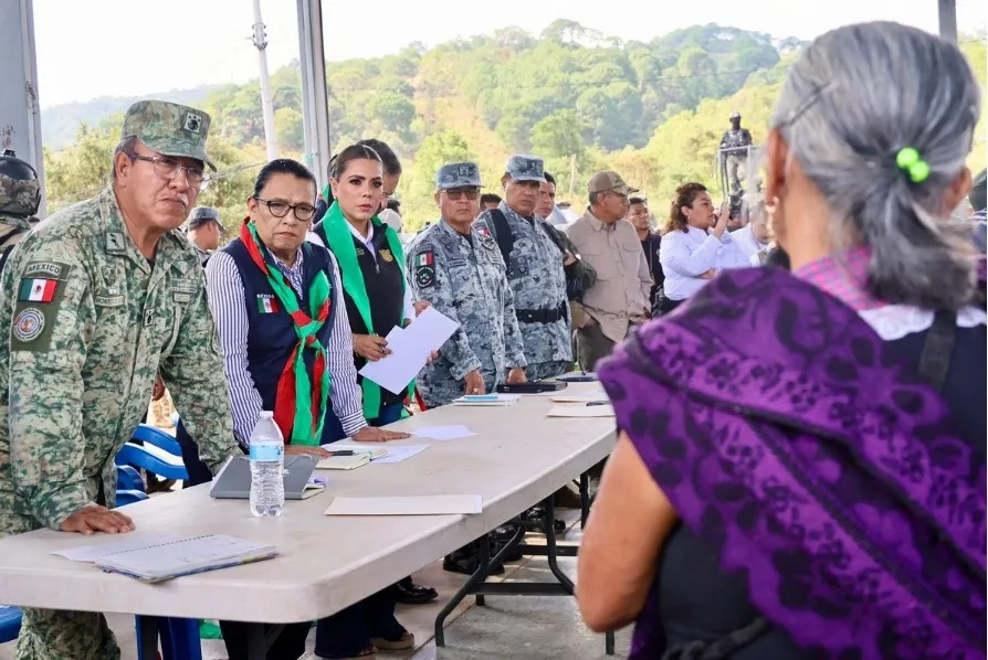 Segob y Gobierno de Guerrero logran liberar bloqueos en zona de conflicto