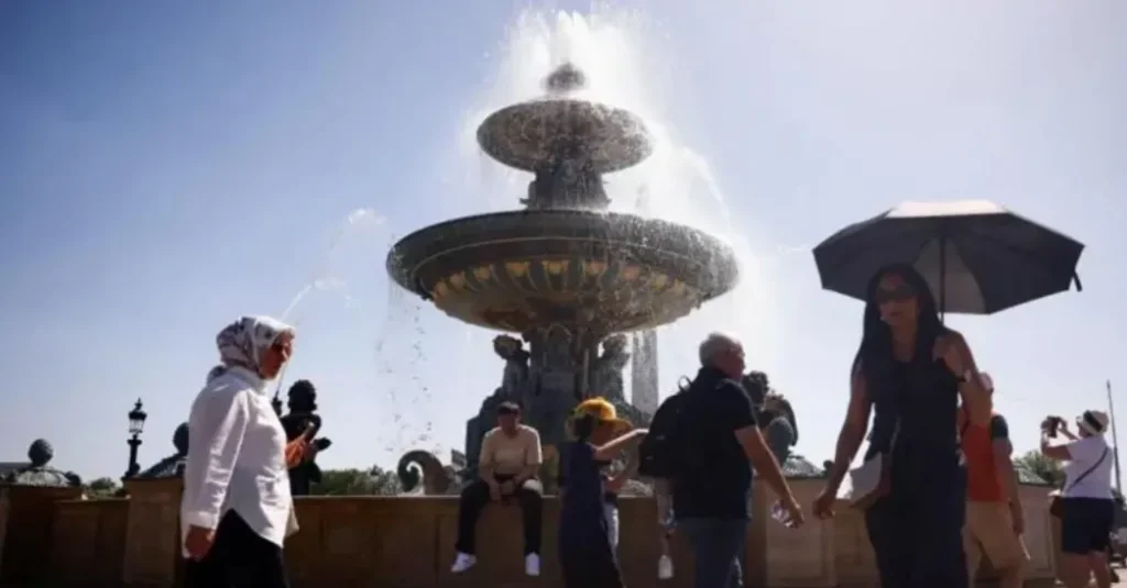 40 muertos por ahogamiento en Francia ante la ola de calor extremo en Europa