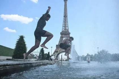 40 muertos por ahogamiento en Francia ante la ola de calor extremo en Europa