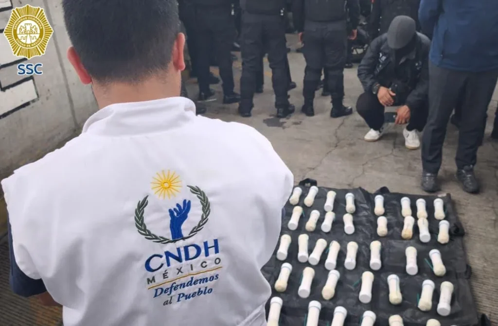 Gobernación confirma el hallazgo de 59 explosivos en un autobús vinculado a la CNTE