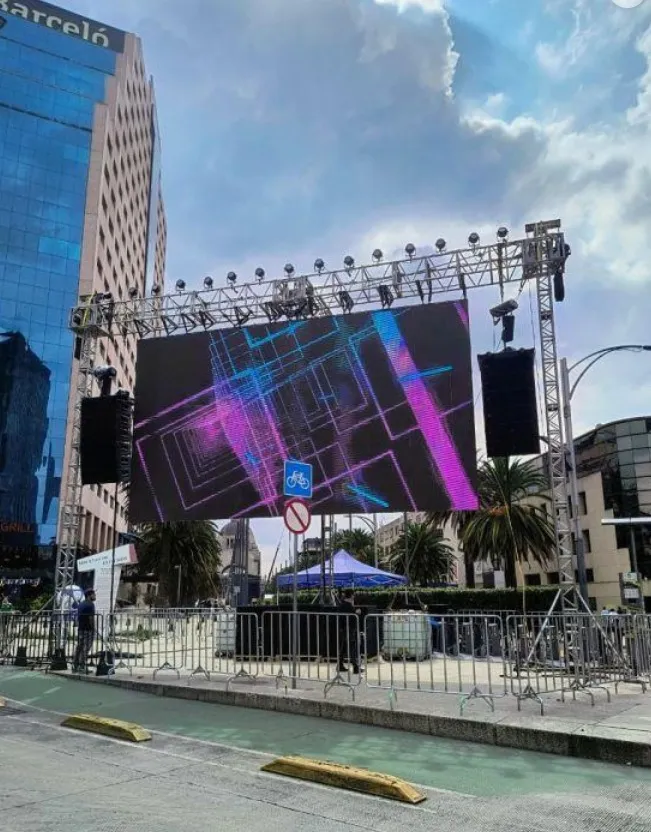 Habrá más pantallas gigantes en Paseo de la Reforma para ver el México vs Chequia