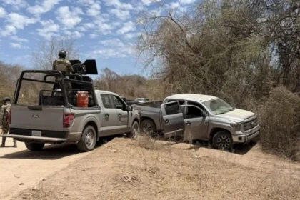 Enfrentamiento en Sinaloa Un marino fallecido y 10 agresores abatidos tras ataque con explosivos