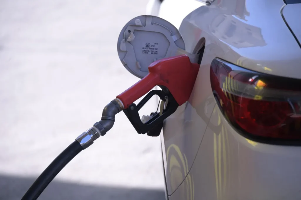 Rusia enfrenta crisis de combustible tras intensificación de ataques ucranianos