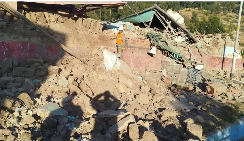 Sismo de magnitud 5.1 sacude Perú Reportan 5 muertos, decenas de heridos y graves daños en hospitales