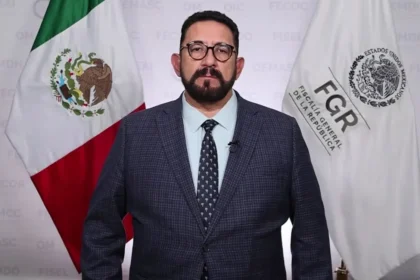 Ulises Lara renuncia a la Fiscalía General de la República