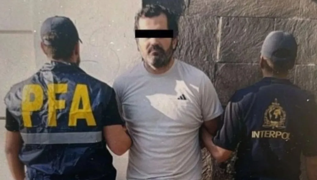 Autorizan la extradición a México del ex contraalmirante Fernando Farías Laguna por caso de huachicol