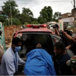 Inundaciones y deslaves entre Nepal y Tíbet dejan más de 150 muertos y cientos de desaparecidos