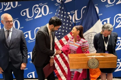 Brugada participa en Foro Urban 20 en Nueva York y destaca reconocimiento de Mamdani a las Utopías