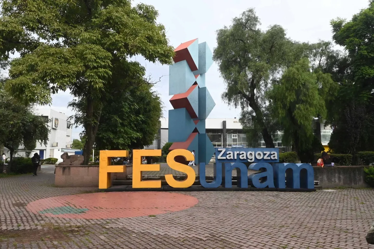 FES Zaragoza, más comprometida con la sociedad Gabriela Carolina Valencia Chávez