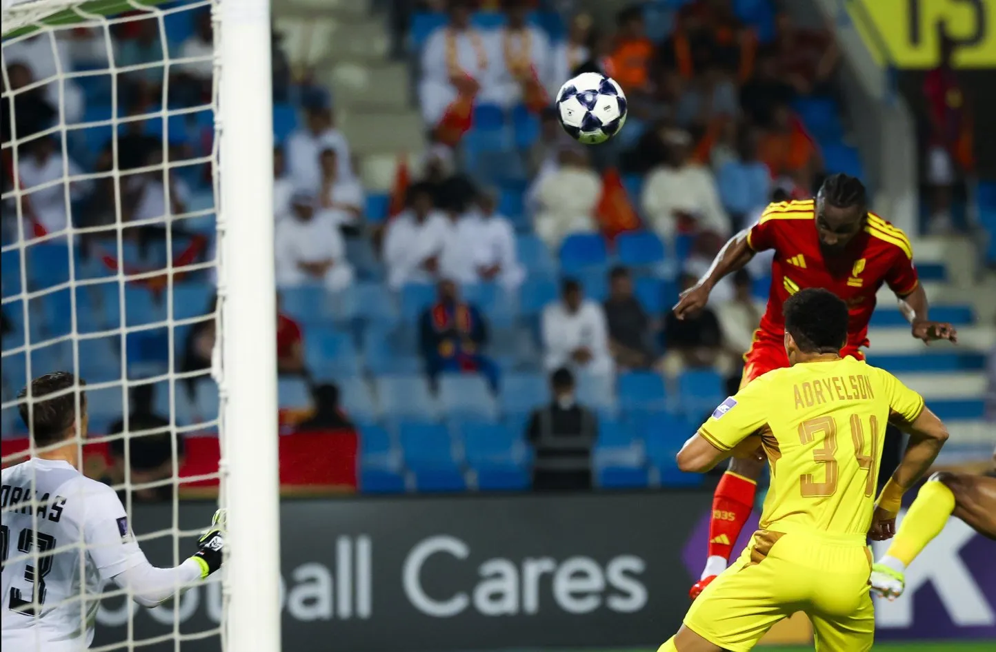 Julián Quiñones debuta con gol en la Champions de Asia con Al-Qadsiah