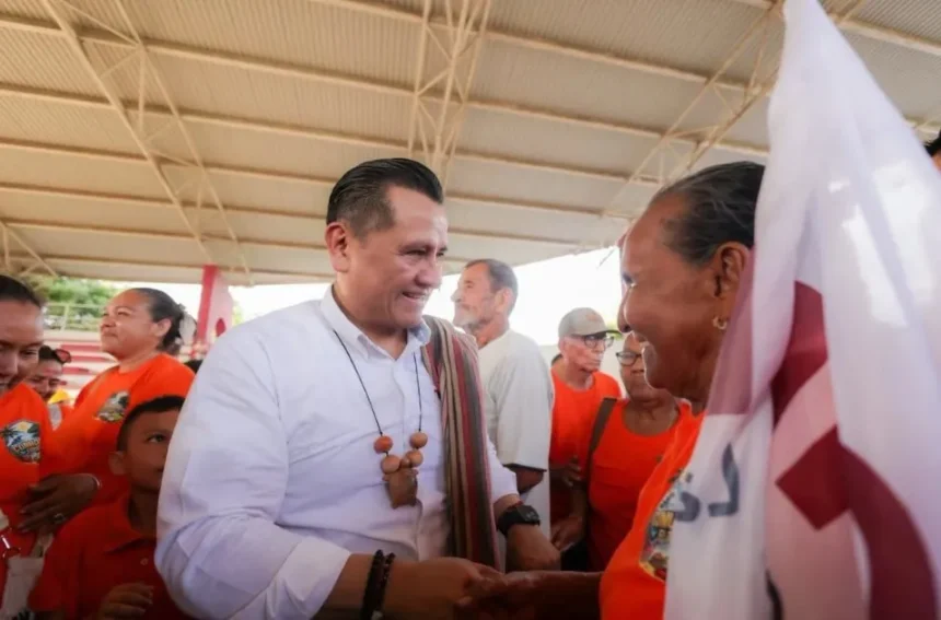 Morena designa a Carlos Torres Piña como coordinador en Michoacán rumbo a 2027